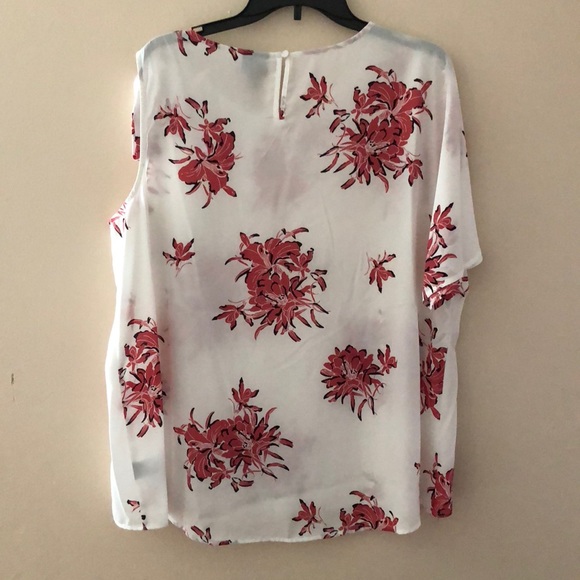 Worthington Asymmetrical Bow Top - Picture 3 of 6